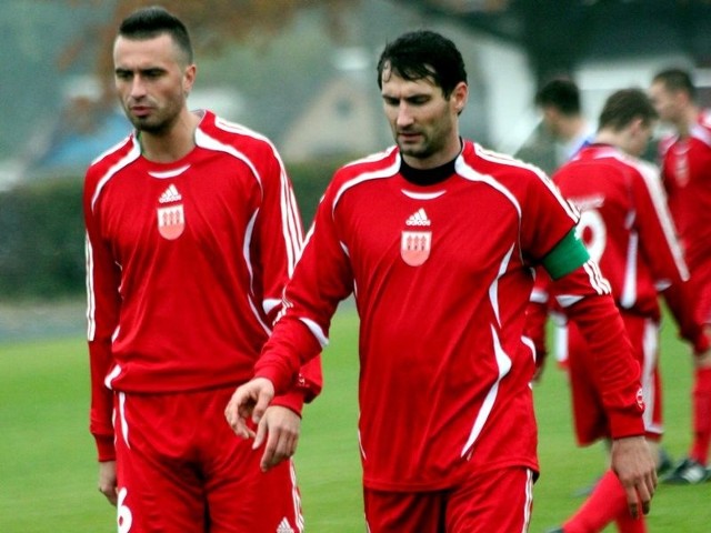 Piłkarze MKS Przasnysz udanie rozpoczęli rundę wiosenną IV ligi mazowieckiej.