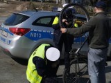 Słupscy policjanci sprawdzali rowerzystów. Były pouczenia (ZDJĘCIA) 