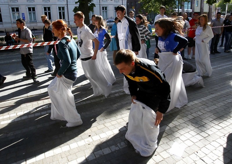 Juwenalia 2013: Bieg w spzilkach i wyścig w worka...