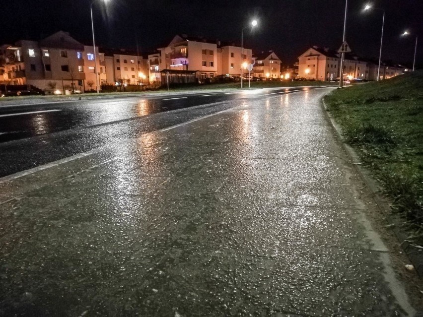 Uwaga, gołoledź we Wrocławiu i na Dolnym Śląsku! Jest ostrzeżenie IMGW, będzie bardzo ślisko