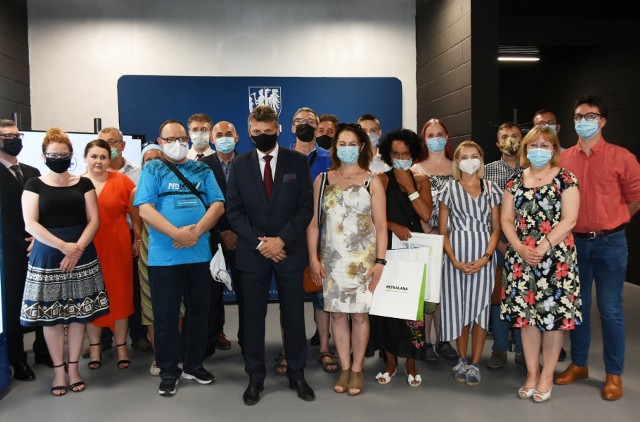 Prezydent Bytomia podziękował wolontariuszom za pomoc w czasie pandemii koronawirusa. Zobacz zdjęcia >>>