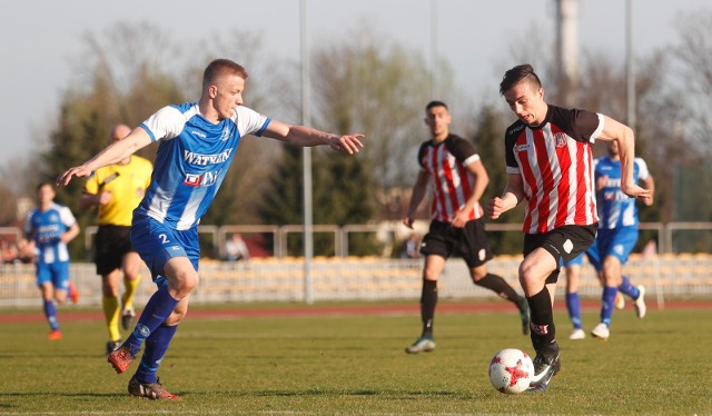 W kwietniu 2017 roku Resovia pokonała u siebie Stal Rzeszów 2:1.