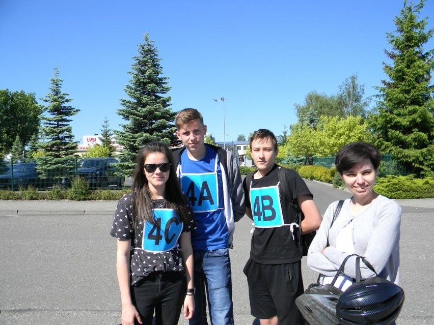 Uczniowie z Radomic w turnieju drogowym. Sukces! [zdjęcia]