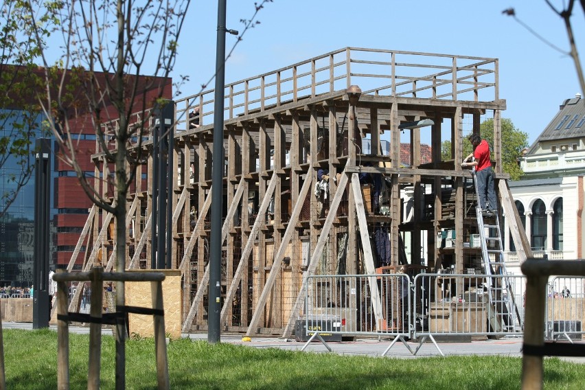 Tężnia, instalacja na ESK we Wrocławiu