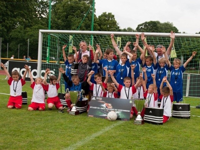 UKS 6 Jasło zwyciężył w finale adidas Football Challenge
