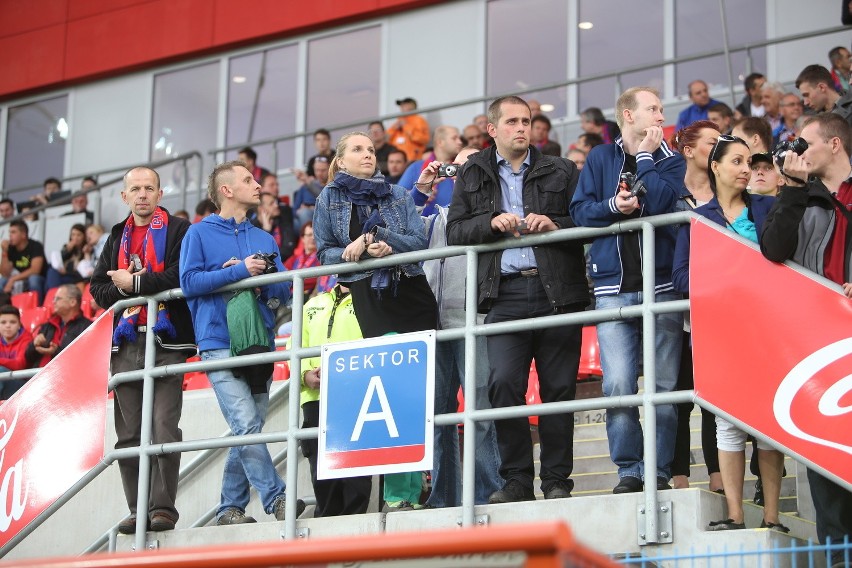 Kibice na meczu Piast Gliwice - Podbeskidzie Bielsko-Biała [ZNAJDŹ SIEBIE NA ZDJĘCIACH]