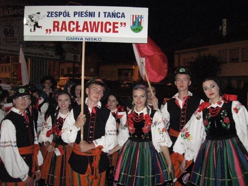 Zespół z Racławic godnie reprezentował Polskę i gminę Nisko.