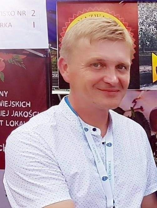 1 miejsce - Bartłomiej Kwaśniak, prezes stowarzyszenia Wiśnia Nadwiślanka. Nominacja za to, że z powodzeniem ochronił swoją grupę producencką przed tegorocznym kryzysem na rynku owoców miękkich. 