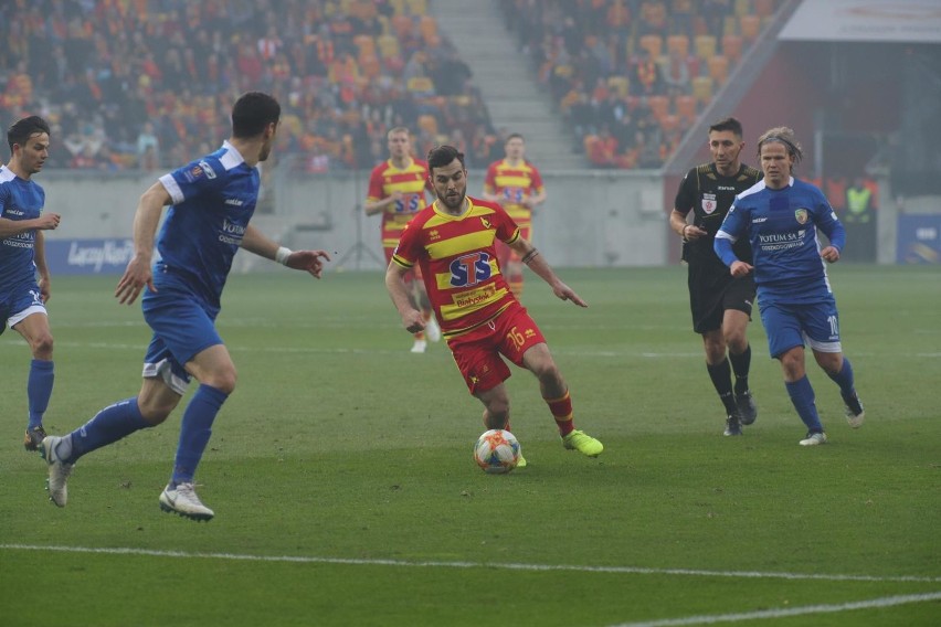 Jagiellonia pokonała Miedź 2:1 i awansowała do finału...