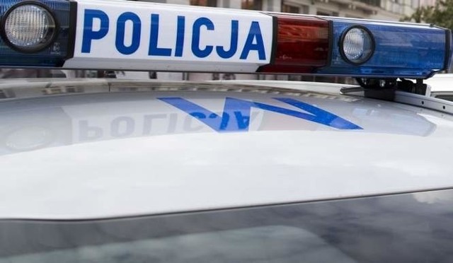 Policjanci zatrzymali pijanego kierowcę quada, który wiózł swojego małego synka