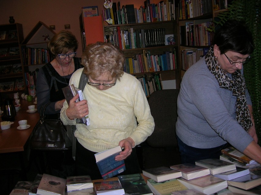 Spotkanie z czytelnikami w miasteckiej bibliotece