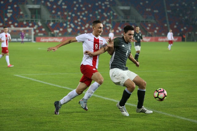 W meczu reprezentacji młodzieżowych U-19 rozegranym w Zabrzu Polska przegrała z Niemcami 0:2 (0:0)