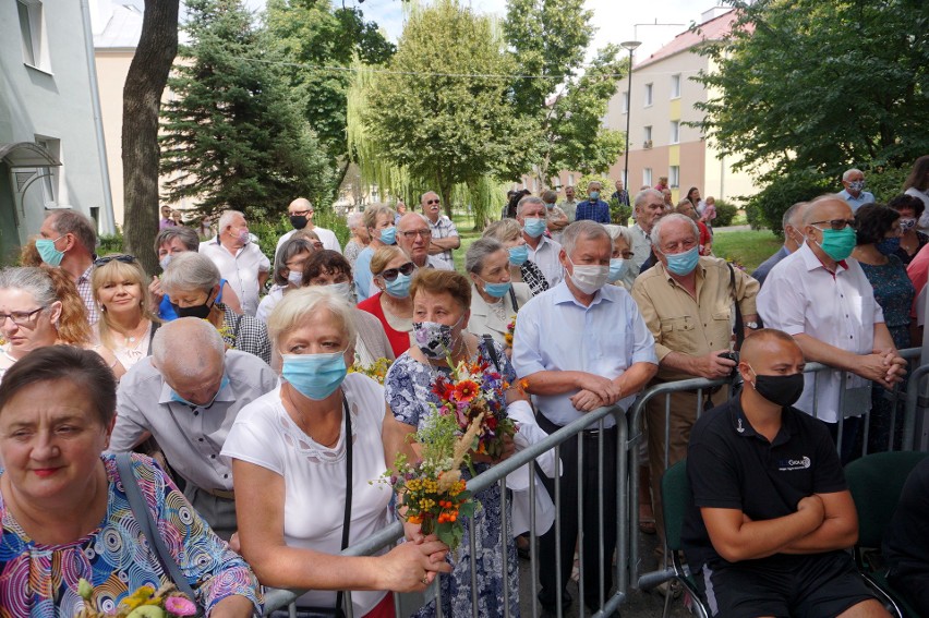 Pomnik Prymasa Tysiąclecia stanął na Bronowicach. Zobacz, jak wygląda