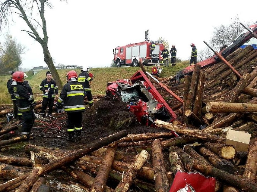 Tragiczny wypadek na drodze krajowej nr 6 [ZDJĘCIA]