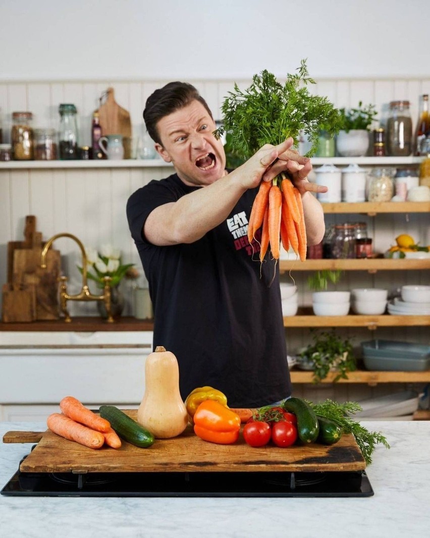 Jamie Oliver zdobył uznanie fanów swoim entuzjazmem, energią...