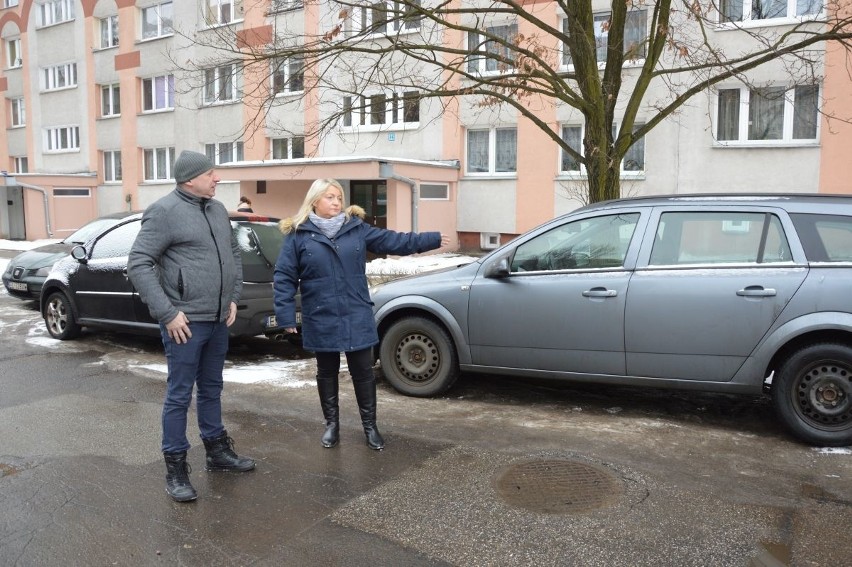 Mazda 3, która padła łupem złodziei, miała zaledwie dwa...