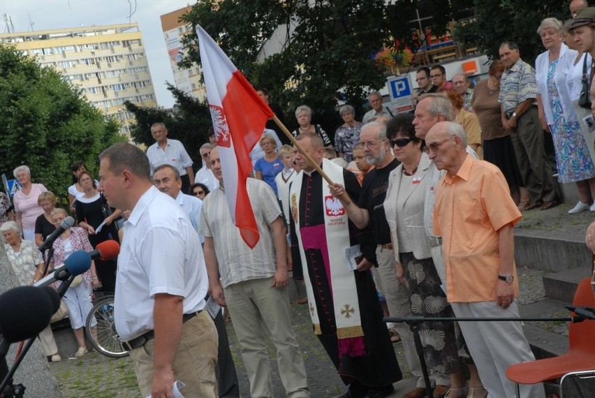 Pl. Lotników: Rocznica Powstania Warszawskiego