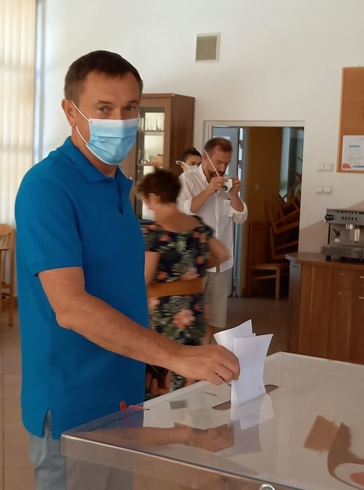 Doktor Grzegorz Świercz, radny Sejmiku głosował podczas...