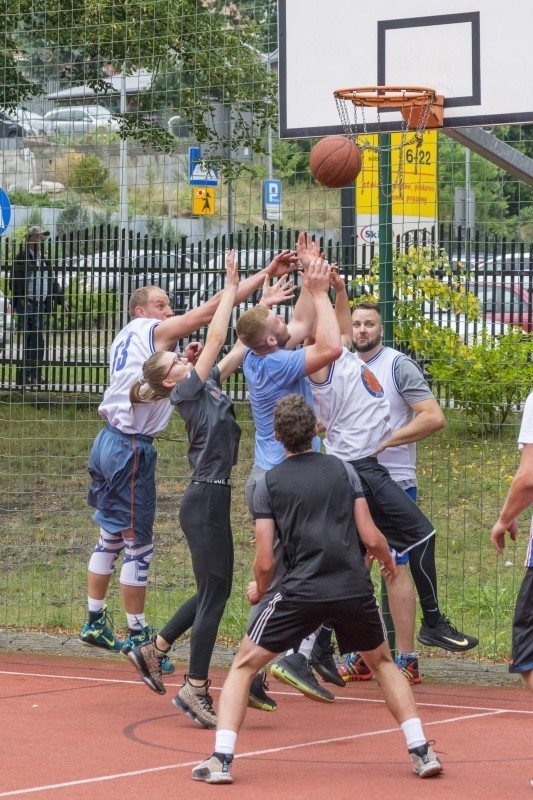 Turnieju koszykarski w Zespole Szkół Ponadgimnazjalnych w Bytowie (zdjęcia)