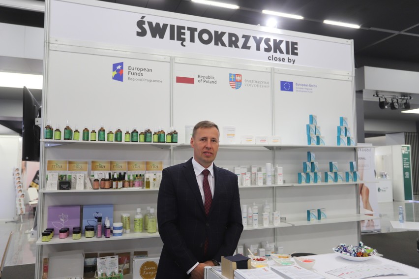 Świętokrzyskie firmy na Międzynarodowych Targach Kosmetycznych Slavic B2Beauty w Kielcach. Zobacz zdjęcia
