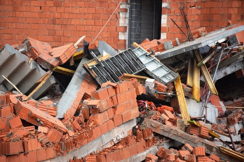 Zawalił się blok w Bielsku-Białej: to jednak wybuch był powodem katastrofy!