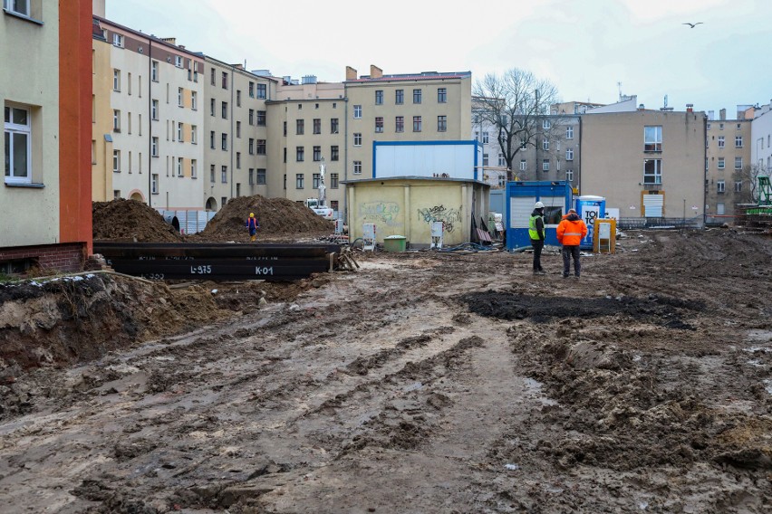 Rozpoczęła się budowa pierwszego miejskiego parkingowca podziemnego w Szczecinie! Gdzie dokładnie powstanie? [ZDJĘCIA]