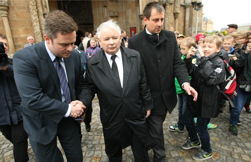 Kaczyński we Wrocławiu: Zagrożenie powodzią, to wina Tuska i Zdrojewskiego