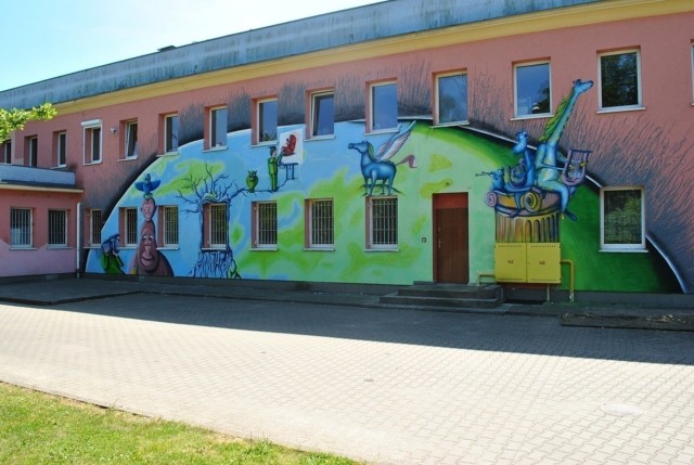 Festiwal Sztuki Ulicy w Szczecinie został zorganizowany przez Dom Kultury Skolwin.