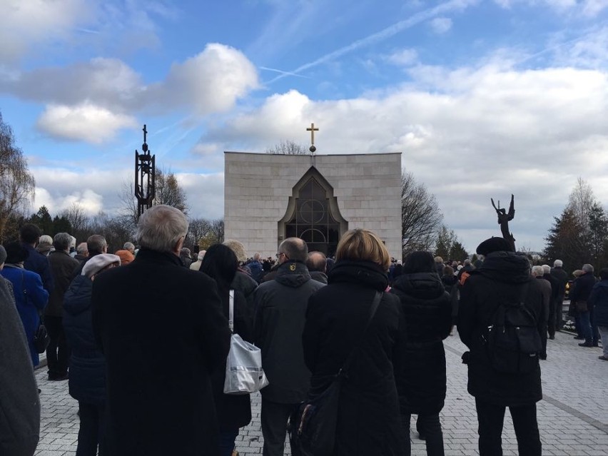 Pogrzeb Piotra Szczęsnego z Niepołomic. Ostatnie pożegnanie "Szarego Człowieka"