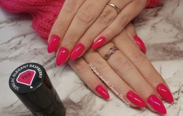 Propozycja manicure na jesień od stylistek paznokci z Golubia-Dobrzynia.