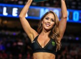 Piękna oktagon girl idzie na emeryturę, ale nie będzie się nudzić. Dziś Brittney Palmer wystąpi na gali UFC po raz ostatni 