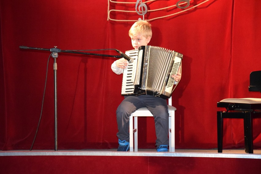 Koncert zorganizowano na podsumowanie pierwszego semestru...