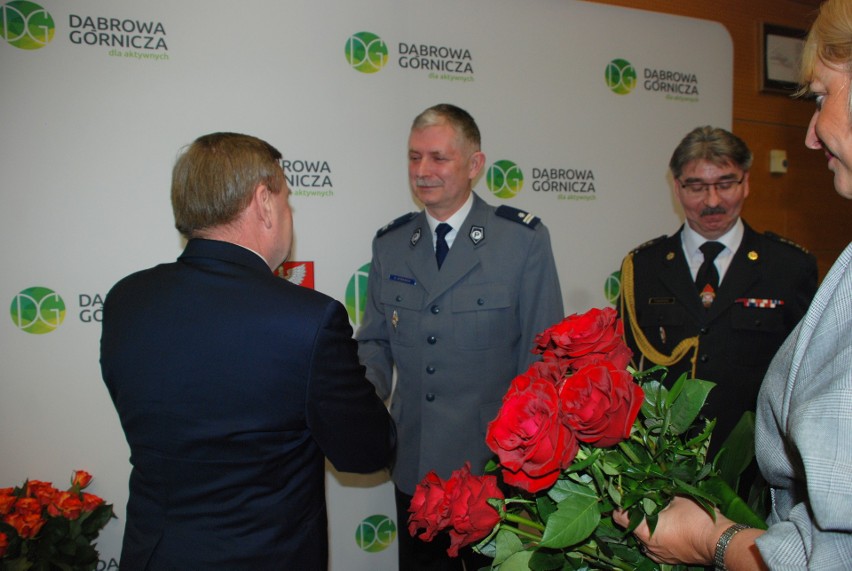 Dąbrowa Górnicza: komendant straży pożarnej i komendant komisariatu odchodzą na emeryturę [FOTO]