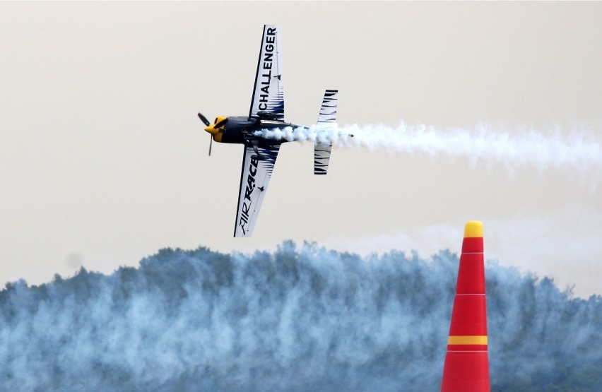 26.07.2014.  gdynia nz. lukasz czepiela.. red bull air race...