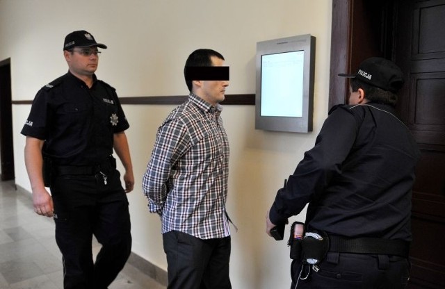 Krystian O., którego proces rozpoczął się w środę w Sądzie Okręgowym w Łodzi, zeznawał za zamkniętymi drzwiami.