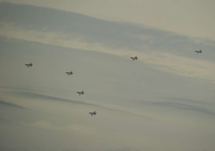Nasze F-16 i Herkulesy lecą na Air Show do Radomia [ZDJĘCIA, FILMY]