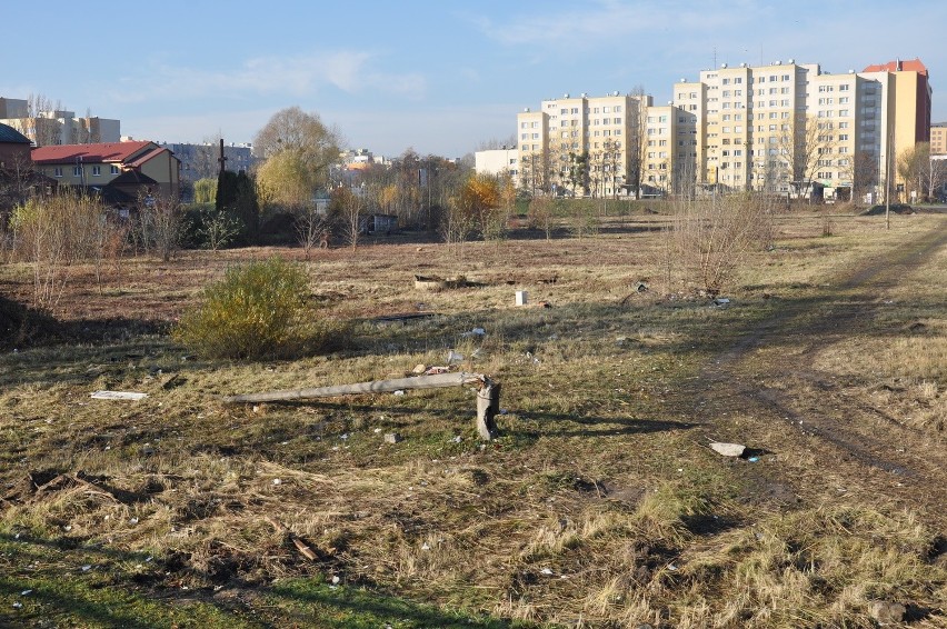 Miała tu być Idylla, będzie zieleniec. Teren na sprzedaż?