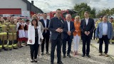 Wybory parlamentarne 2023. Premier Mateusz Morawiecki pod Bochnią ogłosił nową akcję. Czym jest "Bitwa o remizy"?