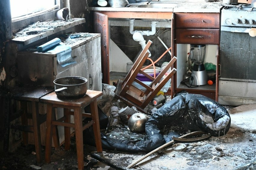 Rodzina Pomocników z Suchedniowa ucierpiała w pożarze domu. Nie mają już nic, prócz przyjaciół. Jest zbiórka, możemy pomóc