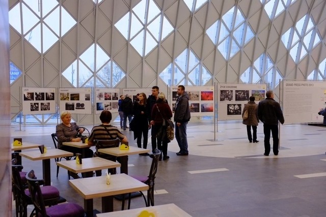 Grand Press Photo 2013: Najlepsze zdjęcia ostatniego roku Poznań City Center