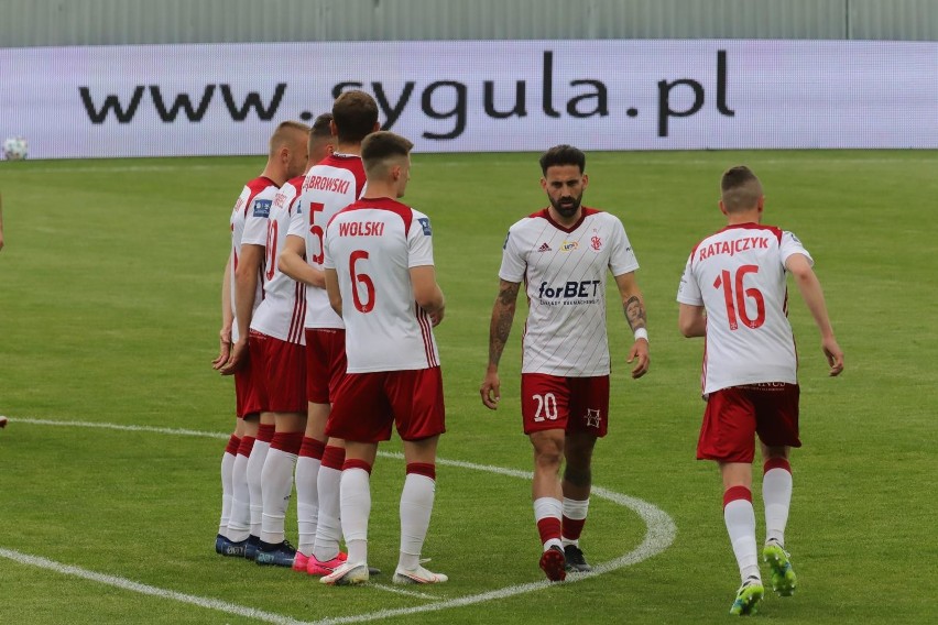 30-06-2020 lodz .mecz lks lodz gornik zabrze wygrany przez...