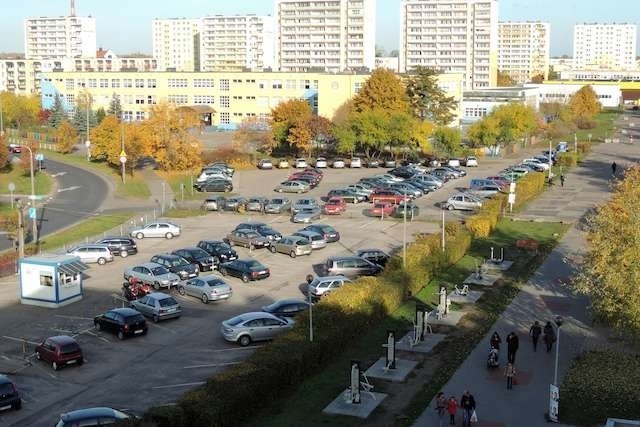 Spółdzielcy zdecydują wkrótce, czy na pewno chcą sprzedaży tego parkingu prywatnemu inwestorowi