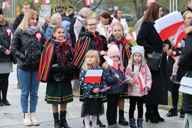 Uroczyste obchody Święta Niepodległości w Morawicy. Zobaczcie kolejne zdjęcia.