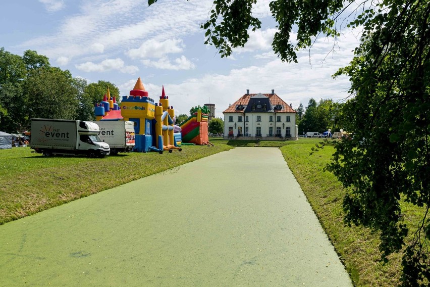 Pokazy, koncerty, spotkania ze sportowcami - moc atrakcji podczas jubileuszowego 30. Jarmarku Dominikańskiego w Choroszczy