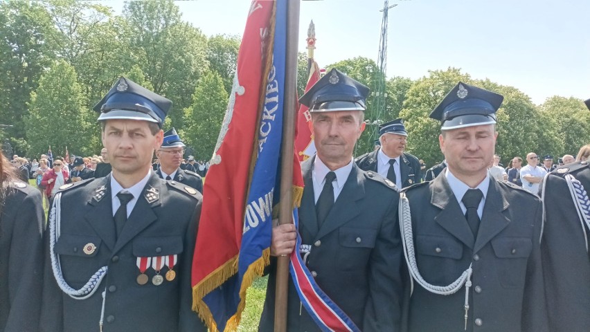 Orkiestra Dęta OSP Skalbmierz i druhowie z gminy byli na Jasnej Górze. Uczestniczyli w VIII Pielgrzymce Strażaków. Zobaczcie zdjęcia