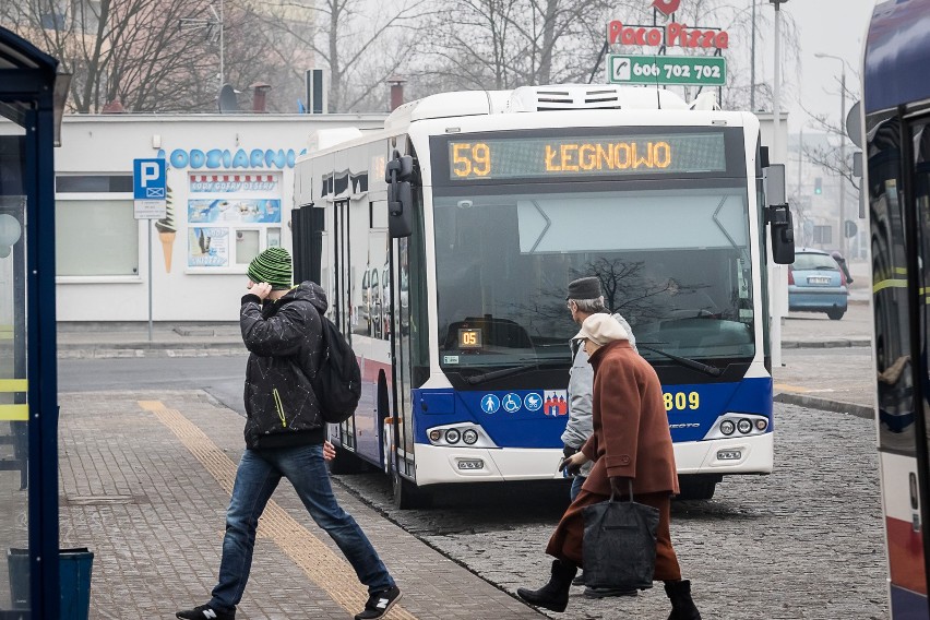 Wczoraj na bydgoskie ulice wyjechało 6 nowiutkich mercedesów...