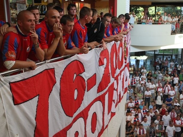 Po raz pierwszy prezentacja Gryfa odbyła się w 2009 roku.   