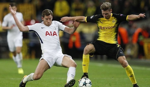 Borussia Dortmund Tottenham ONLINE GDZIE OGLĄDAĆ. We wtorek 5.03.2019 zostaną rozegrane mecze rewanżowe 1/8 finału Ligi Mistrzów. W jednym z wtorkowych meczów Borussia Dortmund podejmie Tottenham Hotspur. Choć pierwszy mecz zakończył się wysoką wygraną Tottenhamu, to Borussia w meczu przed własną widownią z pewnością będzie chciała powalczyć o jak najlepszy rezultat. Gdzie oglądać mecz Borussia Tottenham? [ONLINE, STREAM, NA ŻYWO, TRANSMISJA TV, LIVE]