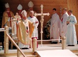  100 rocznica urodzin papieża Jana Pawła II. Wspominamy Karola Wojtyłę. W 1999 roku papież odwiedził Sopot i Pelplin [zdjęcia]