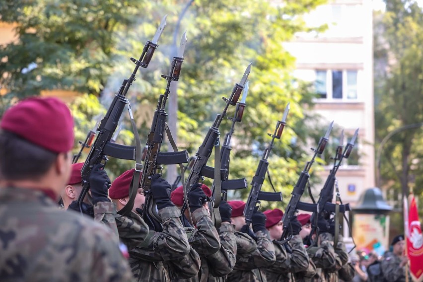 Kraków. W sądzie wygrywa miasto, ale na Oleandrach rządzą "legioniści"